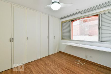 Quarto 1 de apartamento para alugar com 3 quartos, 106m² em Pinheiros, São Paulo
