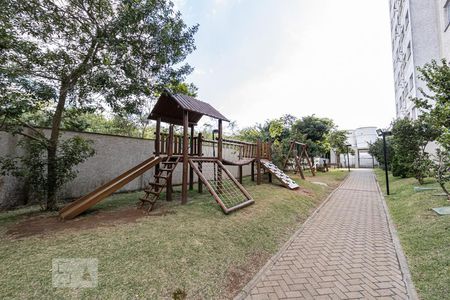 Studio à venda com 35m², 1 quarto e sem vaga Studio à venda com 35m², 1 quarto e sem vagaÁrea Comum - Playground