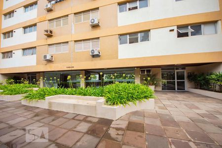 Apartamento à venda com 136m², 3 quartos e 1 vaga Apartamento à venda com 136m², 3 quartos e 1 vagaÁrea Comum -