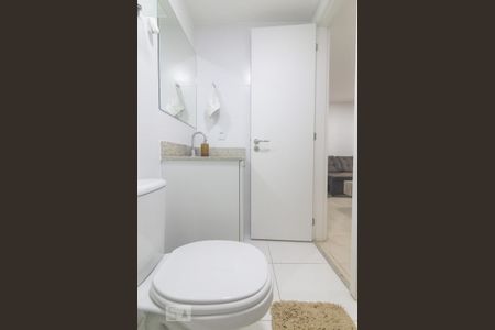 Apartamento à venda com 70m², 3 quartos e 1 vaga Apartamento à venda com 70m², 3 quartos e 1 vagaBanheiro 2