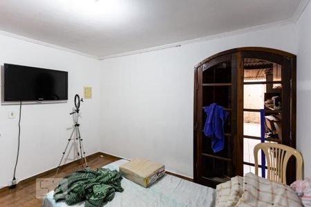 Casa à venda com 250m², 5 quartos e 2 vagas Casa à venda com 250m², 5 quartos e 2 vagasQuarto 3