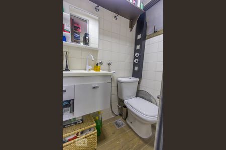 Apartamento à venda com 110m², 3 quartos e 2 vagasBanheiro do Closed