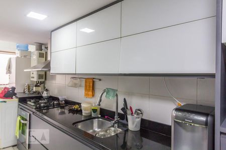 Apartamento à venda com 110m², 3 quartos e 2 vagasCozinha e Área de Serviço