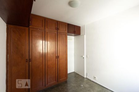 Apartamento à venda com 59m², 2 quartos e 1 vaga Apartamento à venda com 59m², 2 quartos e 1 vagaQuarto 2 - Armários