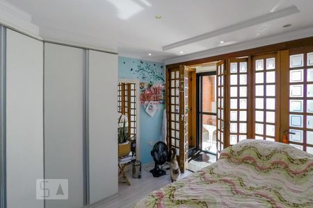 Apartamento à venda com 250m², 4 quartos e 2 vagasQuarto 3 - Piso superior