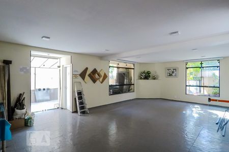 Apartamento à venda com 250m², 4 quartos e 2 vagasÁrea comum - Salão de festas