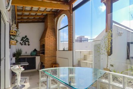 Apartamento à venda com 250m², 4 quartos e 2 vagasChurrasqueira