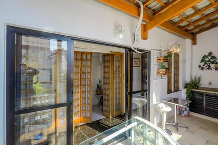 Apartamento à venda com 250m², 4 quartos e 2 vagasVaranda