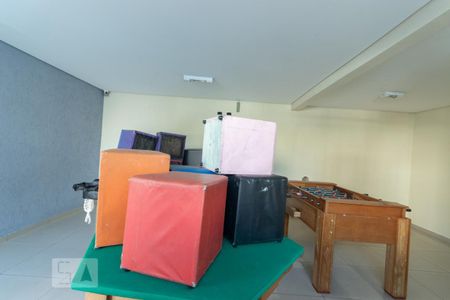 Apartamento à venda com 74m², 2 quartos e 1 vaga Apartamento à venda com 74m², 2 quartos e 1 vagaSala de jogos