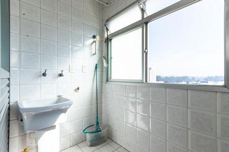 Apartamento à venda com 74m², 2 quartos e 1 vaga Apartamento à venda com 74m², 2 quartos e 1 vagaÁrea de serviço