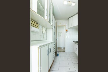 Apartamento à venda com 74m², 2 quartos e 1 vaga Apartamento à venda com 74m², 2 quartos e 1 vagaCozinha