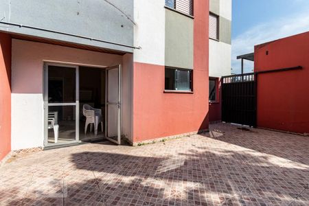 Apartamento à venda com 74m², 2 quartos e 1 vaga Apartamento à venda com 74m², 2 quartos e 1 vagaSalão de festas 2