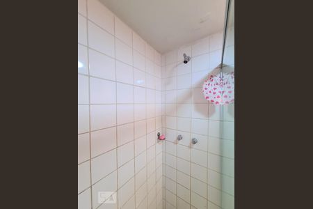 Apartamento à venda com 78m², 3 quartos e 1 vaga Apartamento à venda com 78m², 3 quartos e 1 vagaBanheiro Social