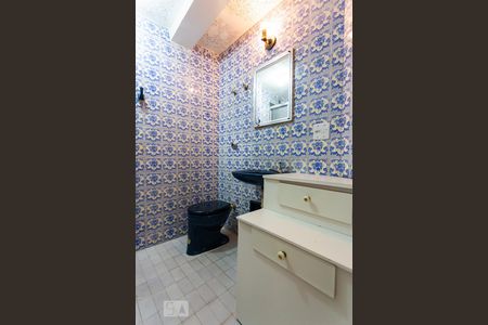 Apartamento à venda com 64m², 2 quartos e sem vaga Apartamento à venda com 64m², 2 quartos e sem vagaBanheiro