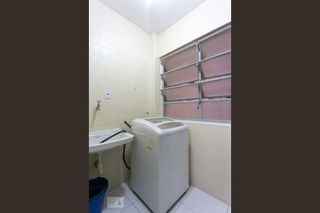 Apartamento à venda com 64m², 2 quartos e sem vaga Apartamento à venda com 64m², 2 quartos e sem vagaÁrea de Serviço