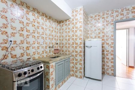 Apartamento à venda com 64m², 2 quartos e sem vaga Apartamento à venda com 64m², 2 quartos e sem vagaCozinha