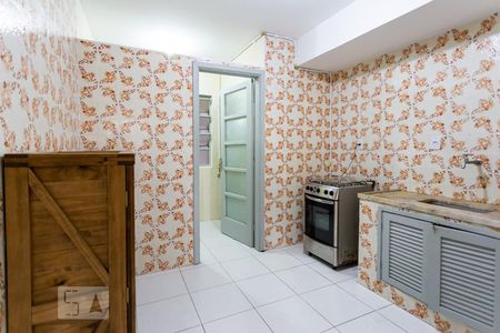 Apartamento à venda com 64m², 2 quartos e sem vaga Apartamento à venda com 64m², 2 quartos e sem vagaCozinha