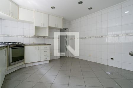 Casa à venda com 176m², 4 quartos e 1 vaga Casa à venda com 176m², 4 quartos e 1 vagaCozinha