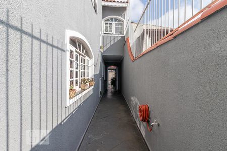 Casa à venda com 300m², 3 quartos e 5 vagas Casa à venda com 300m², 3 quartos e 5 vagasCorredor Externo