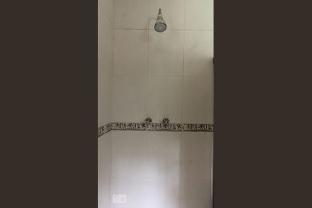 Casa para alugar com 450m², 5 quartos e 4 vagas Casa para alugar com 450m², 5 quartos e 4 vagasBanheiro da Suíte 3