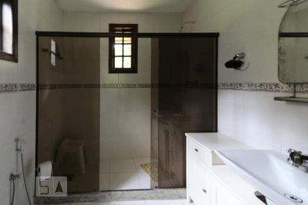 Casa para alugar com 450m², 5 quartos e 4 vagas Casa para alugar com 450m², 5 quartos e 4 vagasBanheiro da Suíte 3
