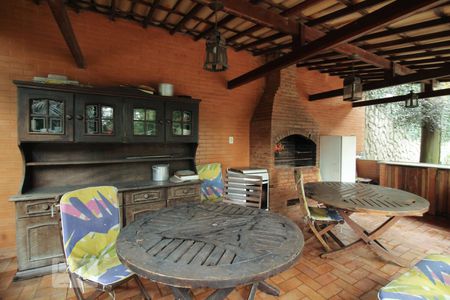 Casa para alugar com 450m², 5 quartos e 4 vagas Casa para alugar com 450m², 5 quartos e 4 vagasChurrasqueira