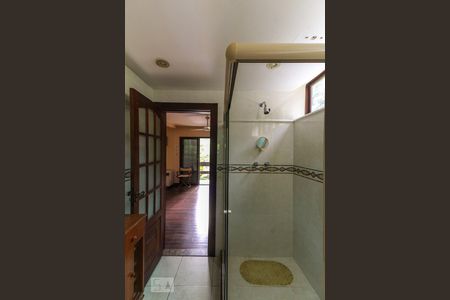 Casa para alugar com 450m², 5 quartos e 4 vagas Casa para alugar com 450m², 5 quartos e 4 vagasBanheiro da Suíte 4