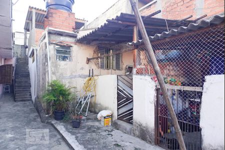 Casa à venda com 115m², 3 quartos e 2 vagas Casa à venda com 115m², 3 quartos e 2 vagasQuintal