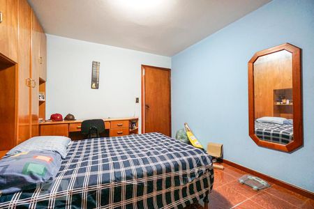 Apartamento à venda com 120m², 4 quartos e 1 vaga Apartamento à venda com 120m², 4 quartos e 1 vagaQuarto 02