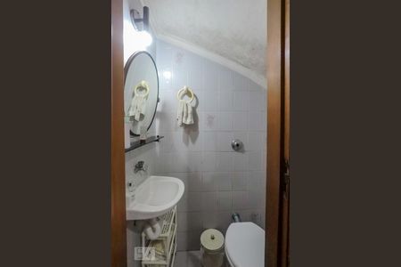 Casa à venda com 145m², 2 quartos e 1 vagaLavabo