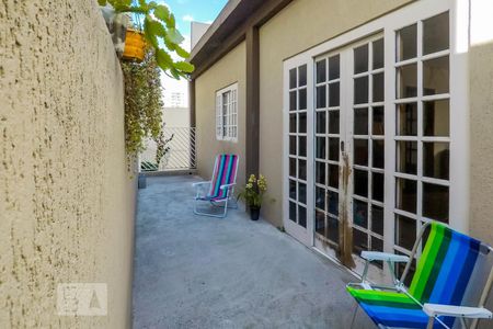 Casa à venda com 150m², 4 quartos e 2 vagasQuintal