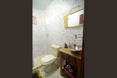 Casa à venda com 265m², 4 quartos e 4 vagasBanheiro