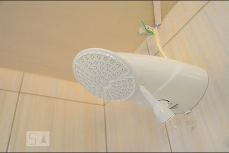 Casa à venda com 265m², 4 quartos e 4 vagasChuveiro