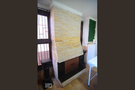 Casa à venda com 265m², 4 quartos e 4 vagasLareira