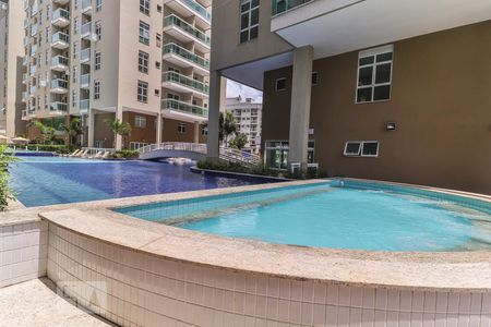 Apartamento para alugar com 45m², 1 quarto e 1 vagaÁrea comum - Piscina