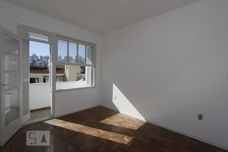 QUARTO 2 de apartamento para alugar com 2 quartos, 76m² em Rio Branco, Porto Alegre