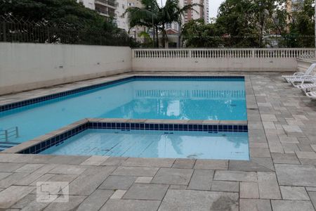 Apartamento para alugar com 74m², 3 quartos e 1 vaga Apartamento para alugar com 74m², 3 quartos e 1 vagaÁrea comum - Piscina