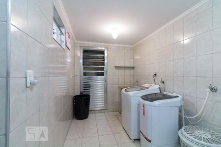 Casa à venda com 205m², 3 quartos e 3 vagasÁrea de serviço