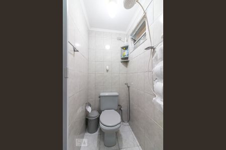 Casa à venda com 205m², 3 quartos e 3 vagasBanheiro social