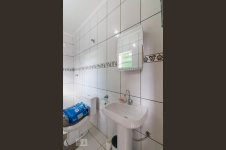 Casa à venda com 205m², 3 quartos e 3 vagasBanheiro de serviço