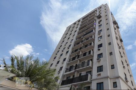 Apartamento à venda com 50m², 2 quartos e 1 vagaFachada