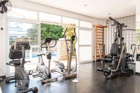 Apartamento à venda com 125m², 4 quartos e 2 vagasÁrea comum - Academia