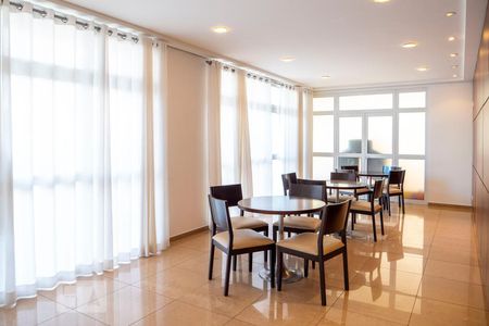 Apartamento à venda com 125m², 4 quartos e 2 vagasÁrea comum - Salão de festas