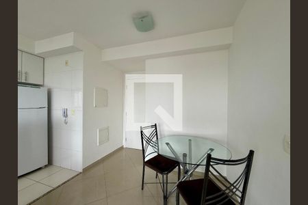 Sala de apartamento para alugar com 1 quarto, 38m² em Santo Amaro, São Paulo