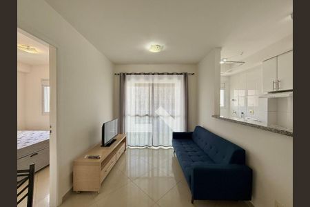 Sala de apartamento para alugar com 1 quarto, 38m² em Santo Amaro, São Paulo