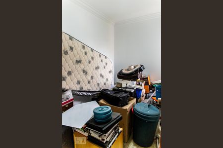 Apartamento à venda com 180m², 3 quartos e 2 vagas Apartamento à venda com 180m², 3 quartos e 2 vagasQuarto de Serviço