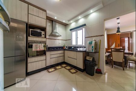 Apartamento à venda com 160m², 3 quartos e 2 vagasCozinha