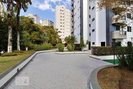 Apartamento à venda com 178m², 3 quartos e 3 vagas Apartamento à venda com 178m², 3 quartos e 3 vagasÁrea comum