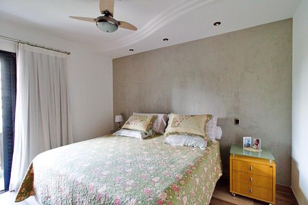 Apartamento à venda com 178m², 3 quartos e 3 vagas Apartamento à venda com 178m², 3 quartos e 3 vagasSuíte 1