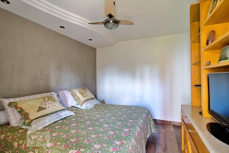 Apartamento à venda com 178m², 3 quartos e 3 vagas Apartamento à venda com 178m², 3 quartos e 3 vagasSuíte 1